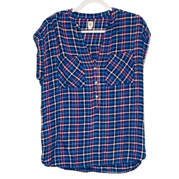 GAP Tops - GAP• classic blue pink plaid oversized cap sleeve pop over top small